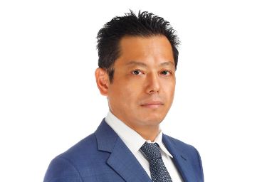 シニアマネージャー 秋元 馨